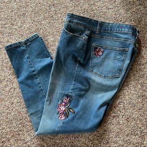 Talbots Blue Cropped Jeans with Floral Embroidery